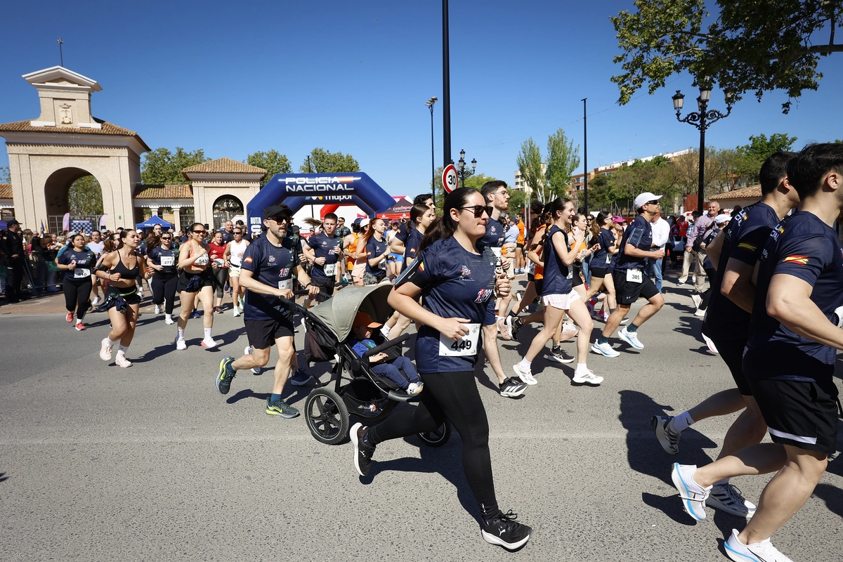 Corredores carrera solidaria Albacete