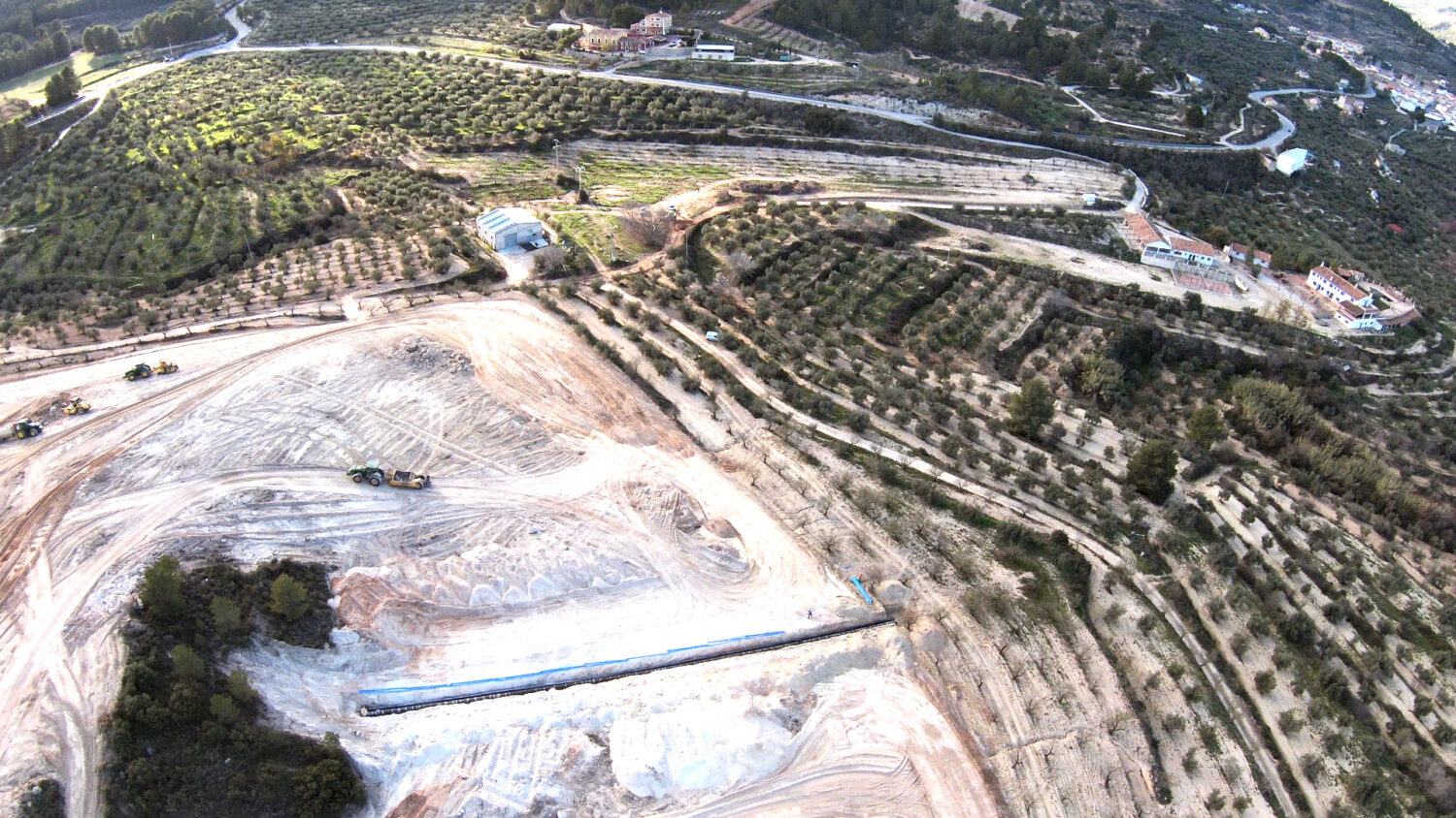 Movimiento de tierras en Férez 2